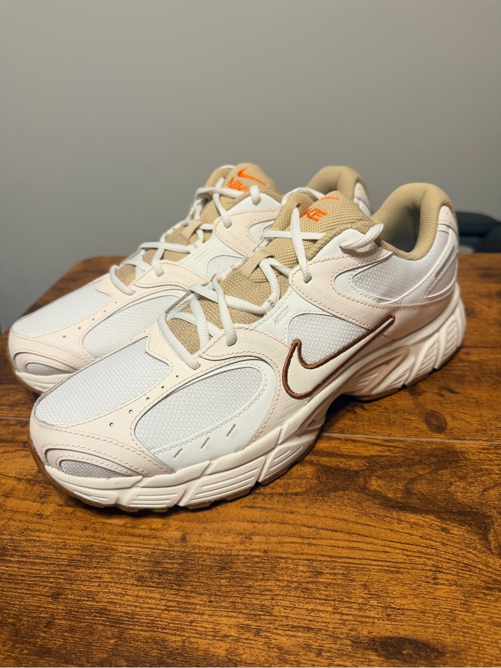Nike Men’s V5 RNR 13M